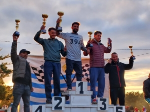Competidores del Grupo N&aacute;poles de Sarand&iacute; Grande se destacaron en Quinta Fecha del Campeonato Centro de Motociclismo en Tierra