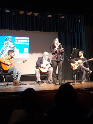 Comenz&oacute; concierto en homenaje al centenario del Monumento a la Batalla de Sarand&iacute; en Sarand&iacute; Grande