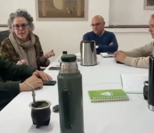 Directora de Cultura se reuni&oacute; en Sarand&iacute; Grande con intendente y alcalde