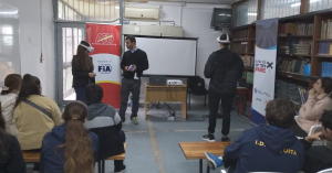 ACU brind&oacute; taller sobre seguridad en el tr&aacute;fico ferroviario en liceo de Sarand&iacute; Grande