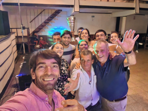 Gran fiesta en el Club Deportivo de Sarand&iacute; Grande tras premiaci&oacute;n de campeonato de ra&iacute;d