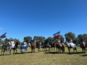 Ra&iacute;ces Sarandienses participar&aacute; en Desfile de los Patricios del 25 y en Periconazo Oriental en Ciudad del Carmen