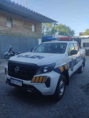Nueva camioneta para seccional policial de Sarand&iacute; Grande