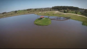 Reportaron a Alumbrado P&uacute;blico da&ntilde;o causado por veh&iacute;culo que dej&oacute; sin luz al Lago en Sarand&iacute; Grande