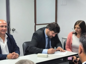 Leandro Claramunt de Sarand&iacute; Grande asumi&oacute; como Director de la Unidad Reguladora de Servicios de Comunicaciones (URSEC)