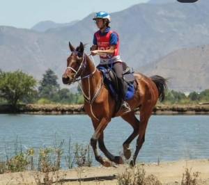 Una joven jockett de Sarand&iacute; Grande se destac&oacute; en enduro en Chile