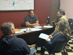 Walquivan Eg&uuml;ez asumi&oacute; como alcalde interino de Sarand&iacute; Grande y prioriza mejoras en calles y Plaza Paul Harris