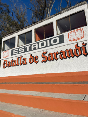 Alcalde Stopingi se reuni&oacute; con Liga de F&uacute;tbol de cara al retorno del f&uacute;tbol local a Sarand&iacute; Grande