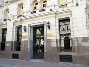 Matrimonio de Sarand&iacute; Grande que demand&oacute; al BROU comparecer&aacute; en agosto en audiencia en Palacio de los Tribunales
