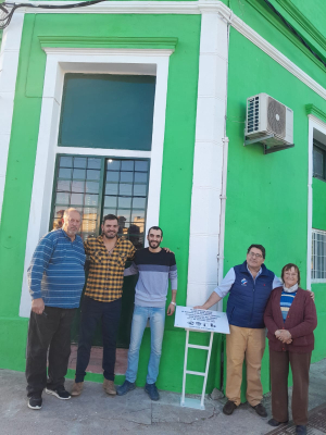 Sarand&iacute; Grande homenaje&oacute; al Ra&iacute;d H&iacute;pico con un recordatorio en el lugar exacto donde naci&oacute;