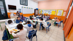 Variada actividad para celebrar el D&iacute;a del Libro hoy en Escuela 38 de Sarand&iacute; Grande