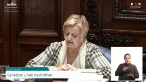 Senadora Kechichian destac&oacute; a Ing. P&eacute;rez Bar&oacute;n como pionero de la mejora gen&eacute;tica al designarse hoy con su nombre Escuela Agraria de Sarand&iacute; Grande
