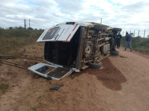 Volc&oacute; micro que transportaba a estudiantes de la zona de San Ger&oacute;nimo