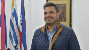 Un estadio renovado, pista de motos, humedales y otras obras en Sarand&iacute; anunci&oacute; el Alcalde