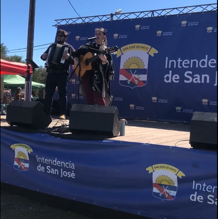 Folclorista de Sarand&iacute; Grande Luc&iacute;a Aramburu se present&oacute; en San Jos&eacute; y en el Club de Abuelos