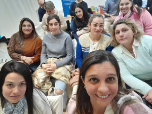 Numeroso grupo de emprendedoras de Sarand&iacute; Grande participaron en seminario en Florida