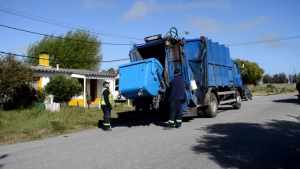 Hasta el martes no se recoger&aacute; la basura en contenedores en Sarand&iacute; Grande