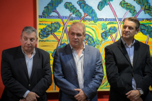 Inauguraron exposici&oacute;n de artista sarandiense Mario Giacoya en Florida