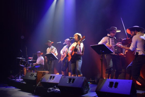 Artista Luc&iacute;a Chappe de Sarand&iacute; Grande parte hacia gira internacional junto a Ballet Tierra Adentro